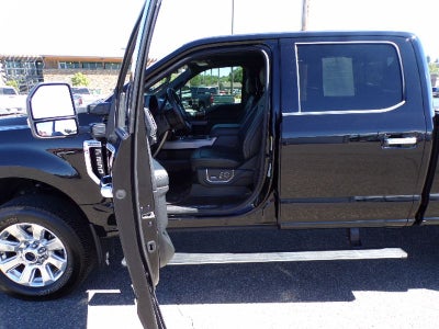 2017 Ford Super Duty F-250 SRW Lariat