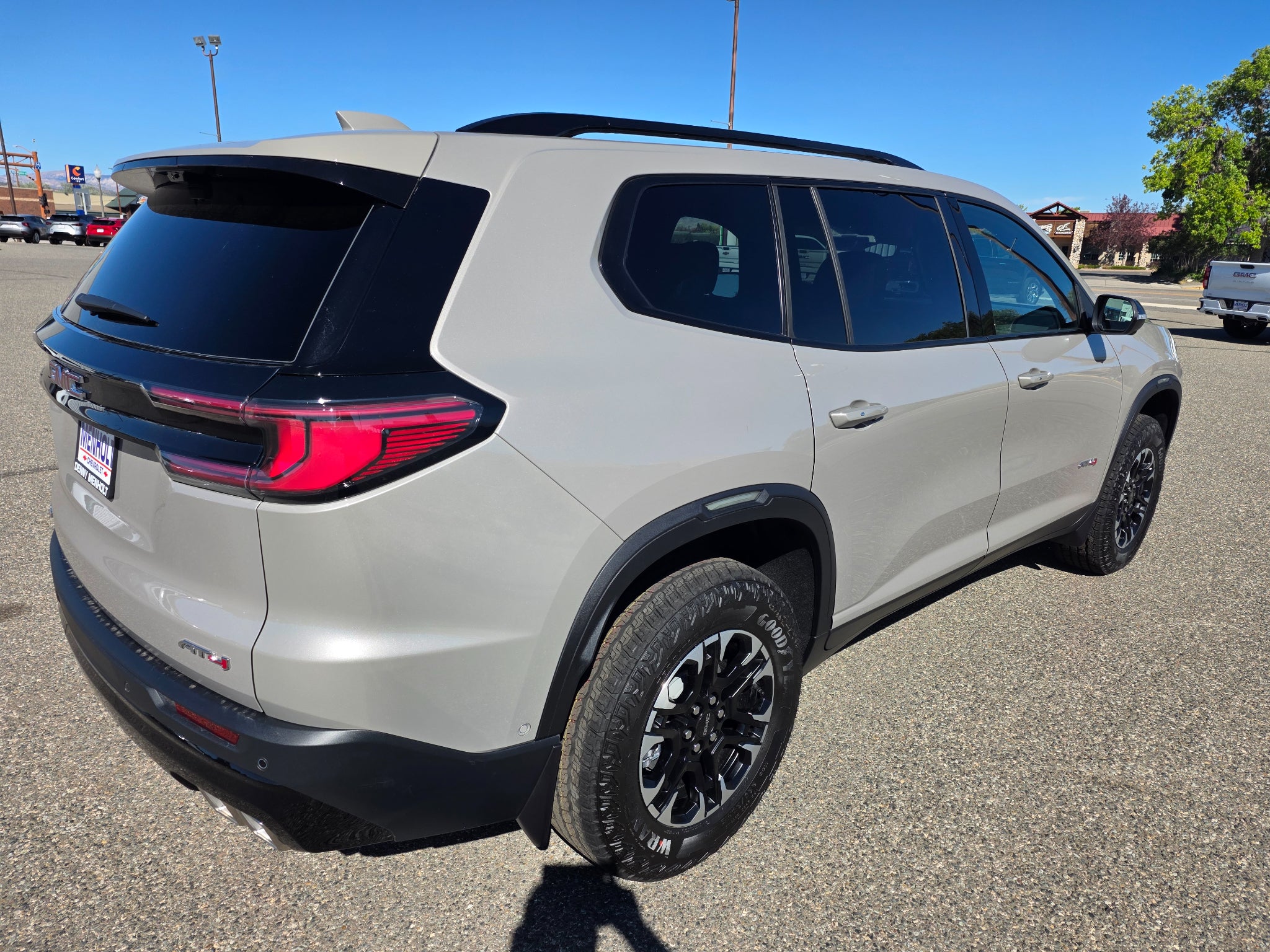 2027 GMC Acadia AT4
