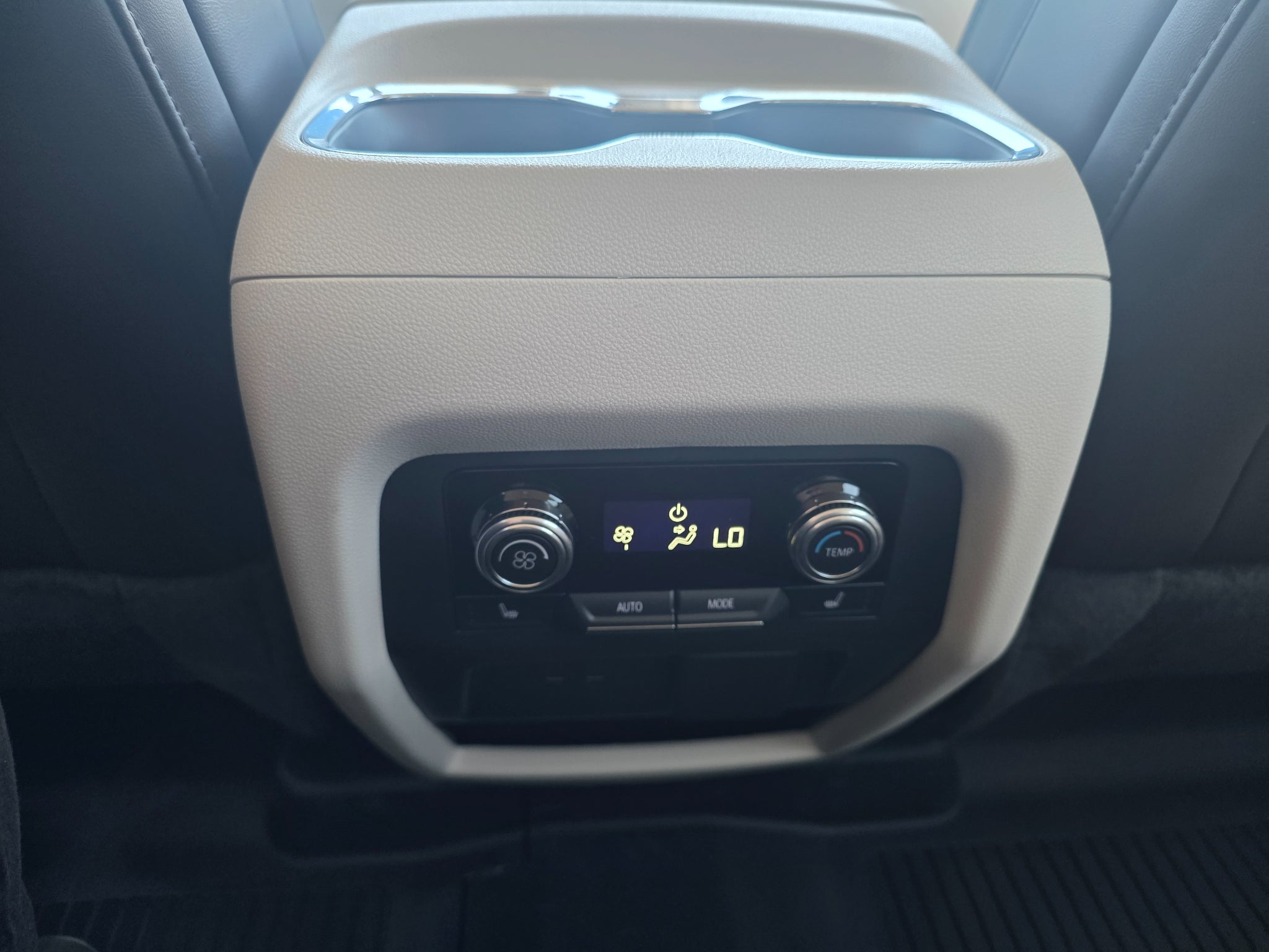 2027 GMC Acadia Denali