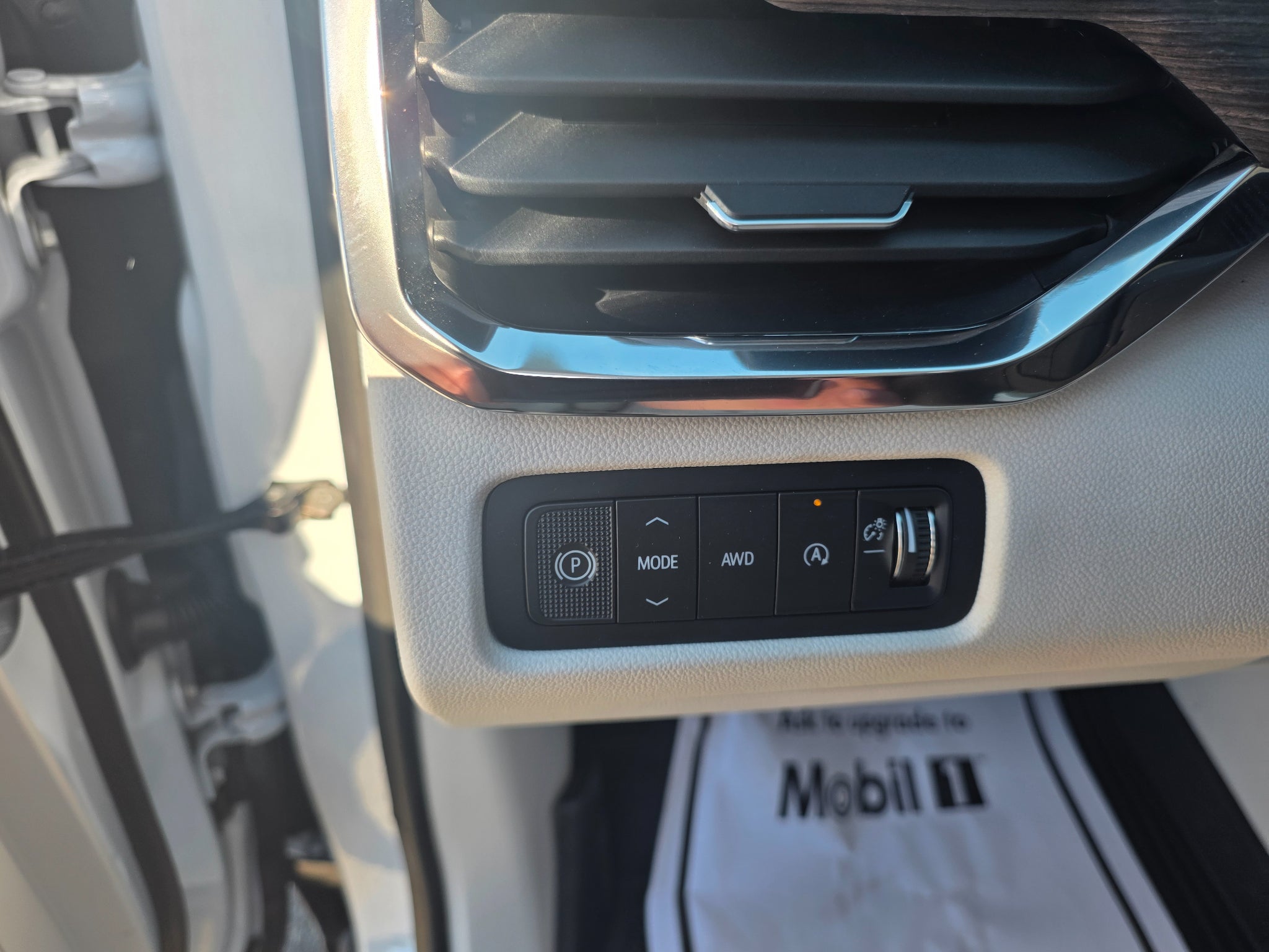 2027 GMC Acadia Denali