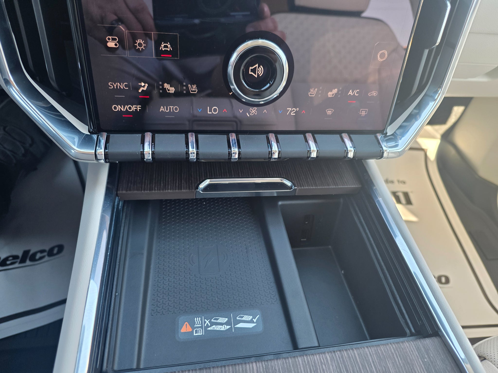 2027 GMC Acadia Denali