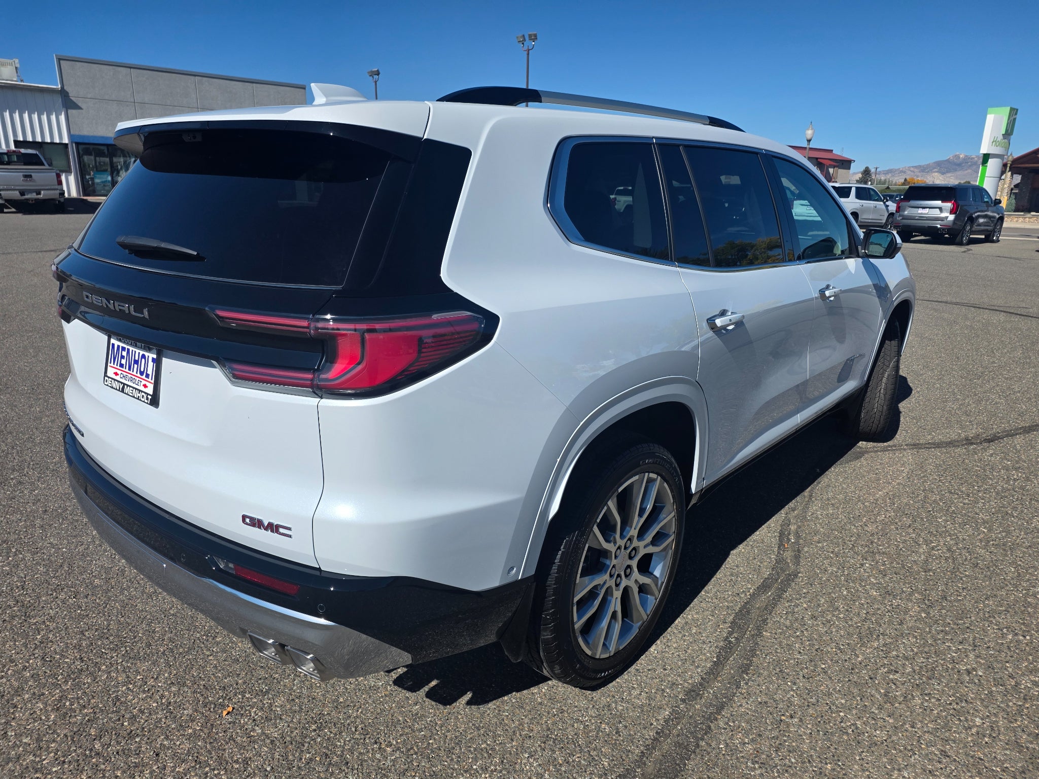 2027 GMC Acadia Denali