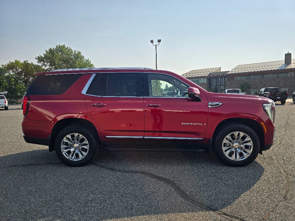 2025 GMC Yukon Denali