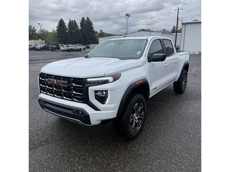 2024 GMC Canyon AT4