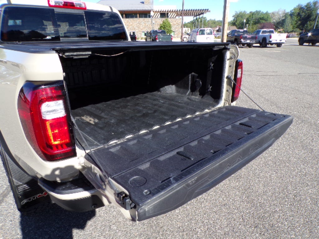 2024 GMC Canyon AT4X