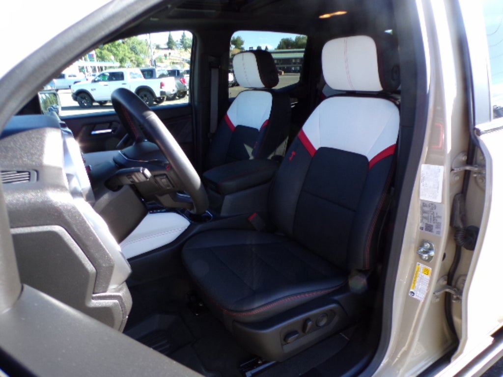 2024 GMC Canyon AT4X