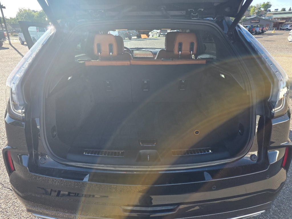 2025 Cadillac XT4 Sport