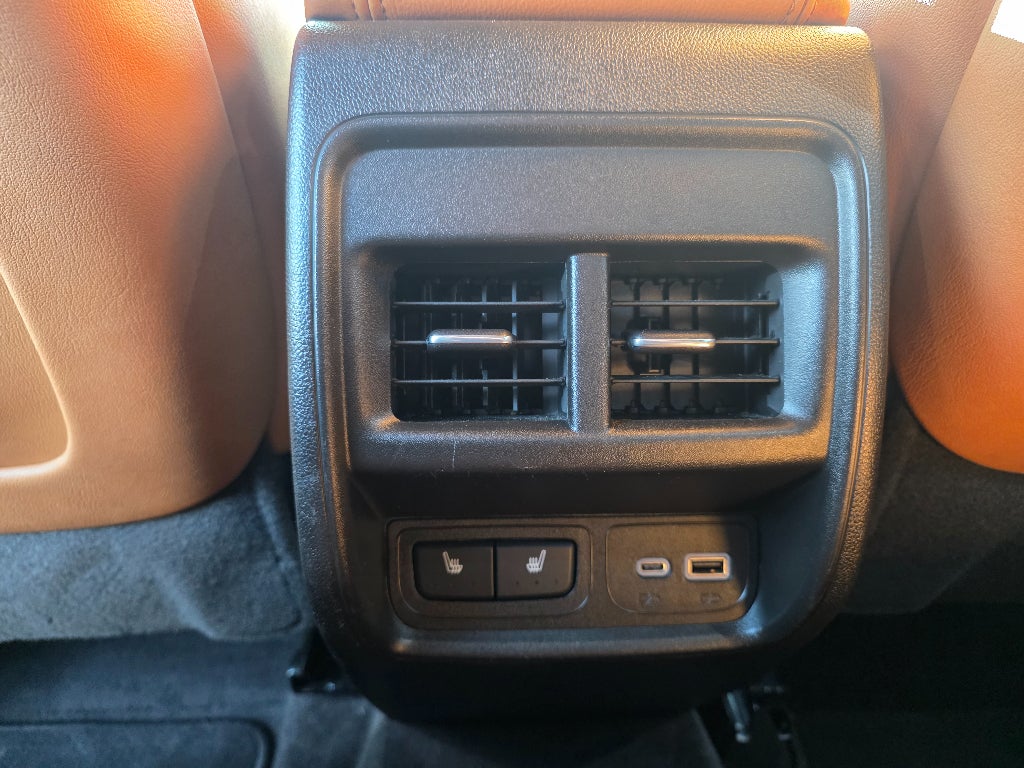 2025 Cadillac XT4 Sport