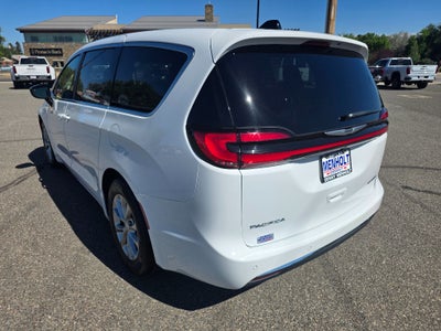 2026 Chrysler Pacifica Limited